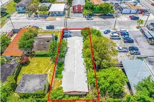 669 NW 28th St, Miami, FL 33127 - Photo 3