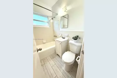 669 NW 28th St #4, Miami, FL 33127 - Photo 9