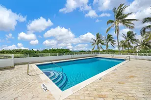 345 Ocean Dr, Miami Beach, FL 33139 - Photo 43