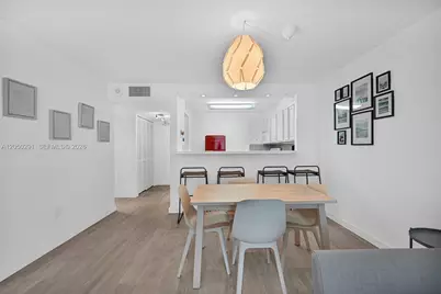 345 Ocean Dr #623, Miami Beach, FL 33139 - Photo 29