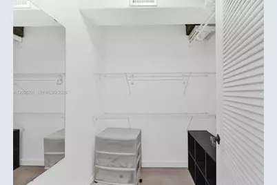 345 Ocean Dr #623, Miami Beach, FL 33139 - Photo 37