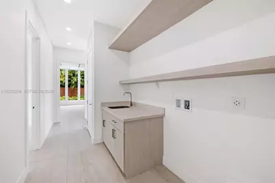1615 NE 3rd Ct, Fort Lauderdale, FL 33301 - Photo 33