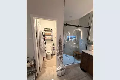 2116 NE 38th Rd, Homestead, FL 33033 - Photo 11