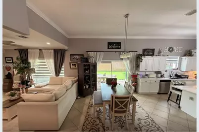 2116 NE 38th Rd, Homestead, FL 33033 - Photo 3