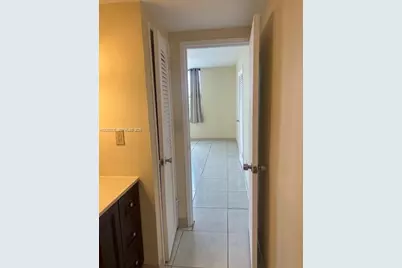 2899 Collins Ave #702, Miami Beach, FL 33140 - Photo 23