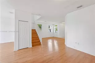 8188 NW 108th Pl, Doral, FL 33178 - Photo 9