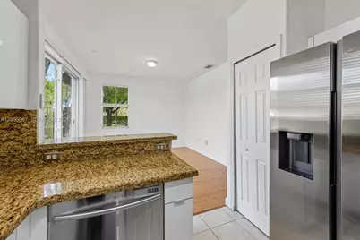 8188 NW 108th Pl, Doral, FL 33178 - Photo 15