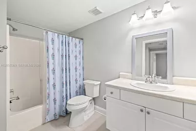 5060 Fairways Cir #F101, Vero Beach, FL 32967 - Photo 19
