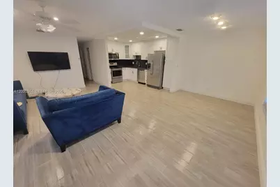 1009 NW 88th Ave #B87, Plantation, FL 33322 - Photo 5