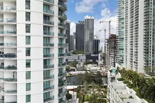 90 SW 3rd St, Miami, FL 33130 - Photo 25