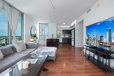 90 SW 3rd St #2113, Miami, FL 33130 - Photo 1