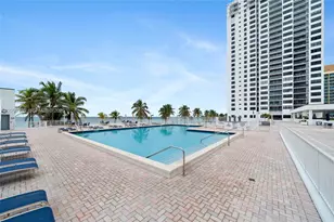 2301 S Ocean Dr, Hollywood, FL 33019 - Photo 13