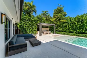 771 Fairway Dr, Miami Beach, FL 33141 - Photo 39