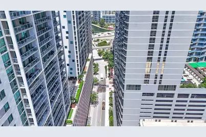77 SE 5th St #2006, Miami, FL 33131 - Photo 47