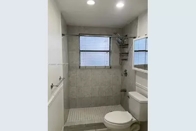 1265 W 24th St #121, Hialeah, FL 33010 - Photo 7