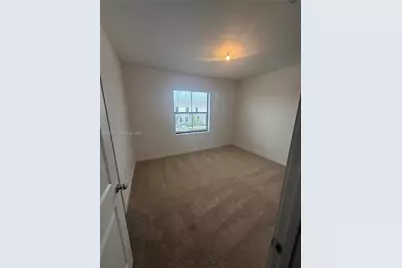 1318 NE 4th Ave #1318, Florida City, FL 33034 - Photo 7