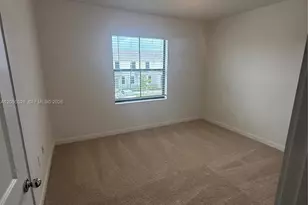 1318 NE 4th Ave, Florida City, FL 33034 - Photo 7