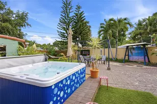 2538 Liberty St, Hollywood, FL 33020 - Photo 35