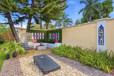 2538 Liberty St, Hollywood, FL 33020 - Photo 39