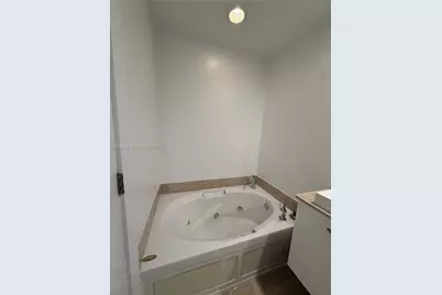 21200 Point Pl #1403, Aventura, FL 33180 - Photo 23
