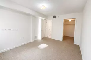 2415 NW 16th St Rd, Miami, FL 33125 - Photo 11