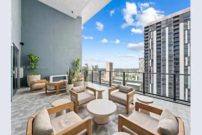 121 NE 5th St #3704, Miami, FL 33132 - Photo 33