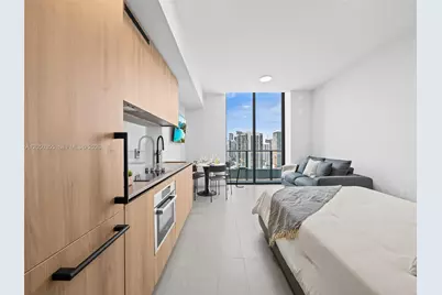 121 NE 5th St #3704, Miami, FL 33132 - Photo 5