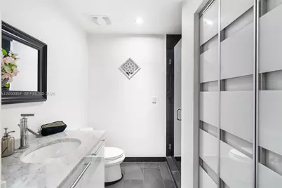 900 Biscayne Blvd #3704, Miami, FL 33132 - Photo 19