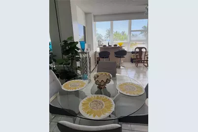 4925 Collins Ave #2D, Miami Beach, FL 33140 - Photo 3