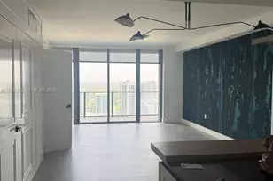1000 Brickell Plaza, Miami, FL 33131 - Photo 5