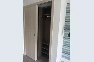 1000 Brickell Plz #3308, Miami, FL 33131 - Photo 21