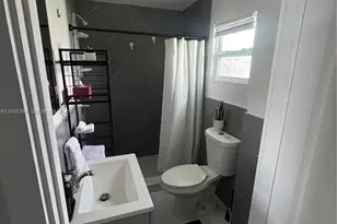 2211 NW 82nd St, Miami, FL 33147 - Photo 7