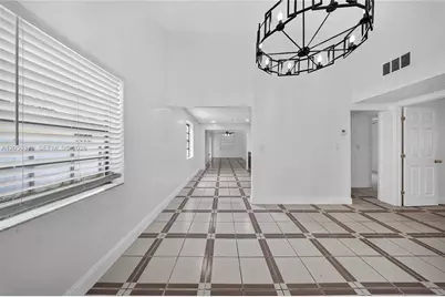 6161 E 4th Ave, Hialeah, FL 33013 - Photo 9