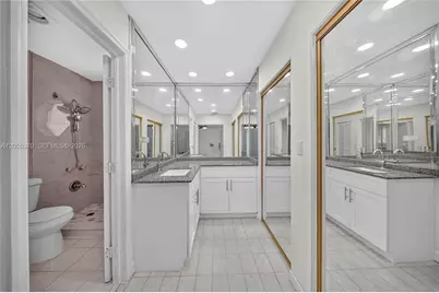 6161 E 4th Ave, Hialeah, FL 33013 - Photo 17