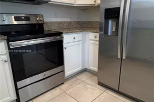 125 SE 34th Terrace, Homestead, FL 33033 - Photo 13