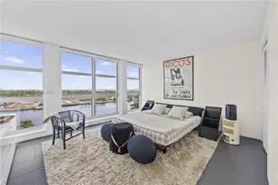 5055 Collins Ave, Miami Beach, FL 33140 - Photo 15