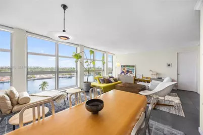 5055 Collins Ave #9K, Miami Beach, FL 33140 - Photo 5