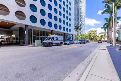 55 SE 6th St #3807, Miami, FL 33131 - Photo 19