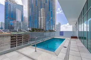 55 SE 6th St, Miami, FL 33131 - Photo 41