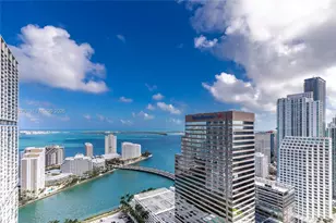 55 SE 6th St, Miami, FL 33131 - Photo 27