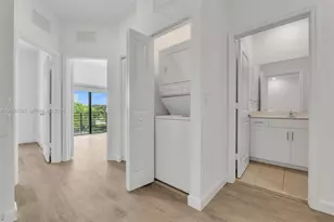 582 NE 207th St, Miami, FL 33179 - Photo 19