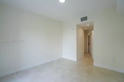 1091 Galiano St #304, Coral Gables, FL 33134 - Photo 17