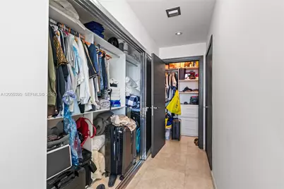 900 Biscayne Blvd #3704, Miami, FL 33132 - Photo 37