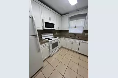 21906 Lake Forest Cir #103, Boca Raton, FL 33433 - Photo 3