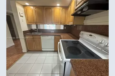 3396 Foxcroft Rd #210, Miramar, FL 33025 - Photo 17