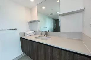 1025 92nd St, Bay Harbor Islands, FL 33154 - Photo 15