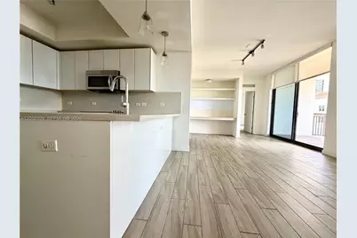 999 SW 1st Ave #1204, Miami, FL 33130 - Photo 9