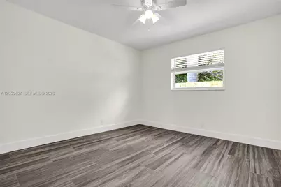 929 South N St #4, Lake Worth, FL 33460 - Photo 11