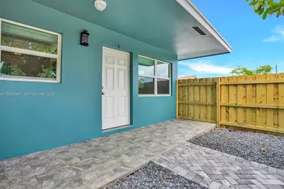 929 South N St #4, Lake Worth, FL 33460 - Photo 3