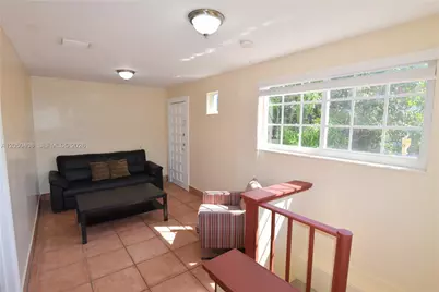 2615 SW 20th St, Miami, FL 33145 - Photo 15